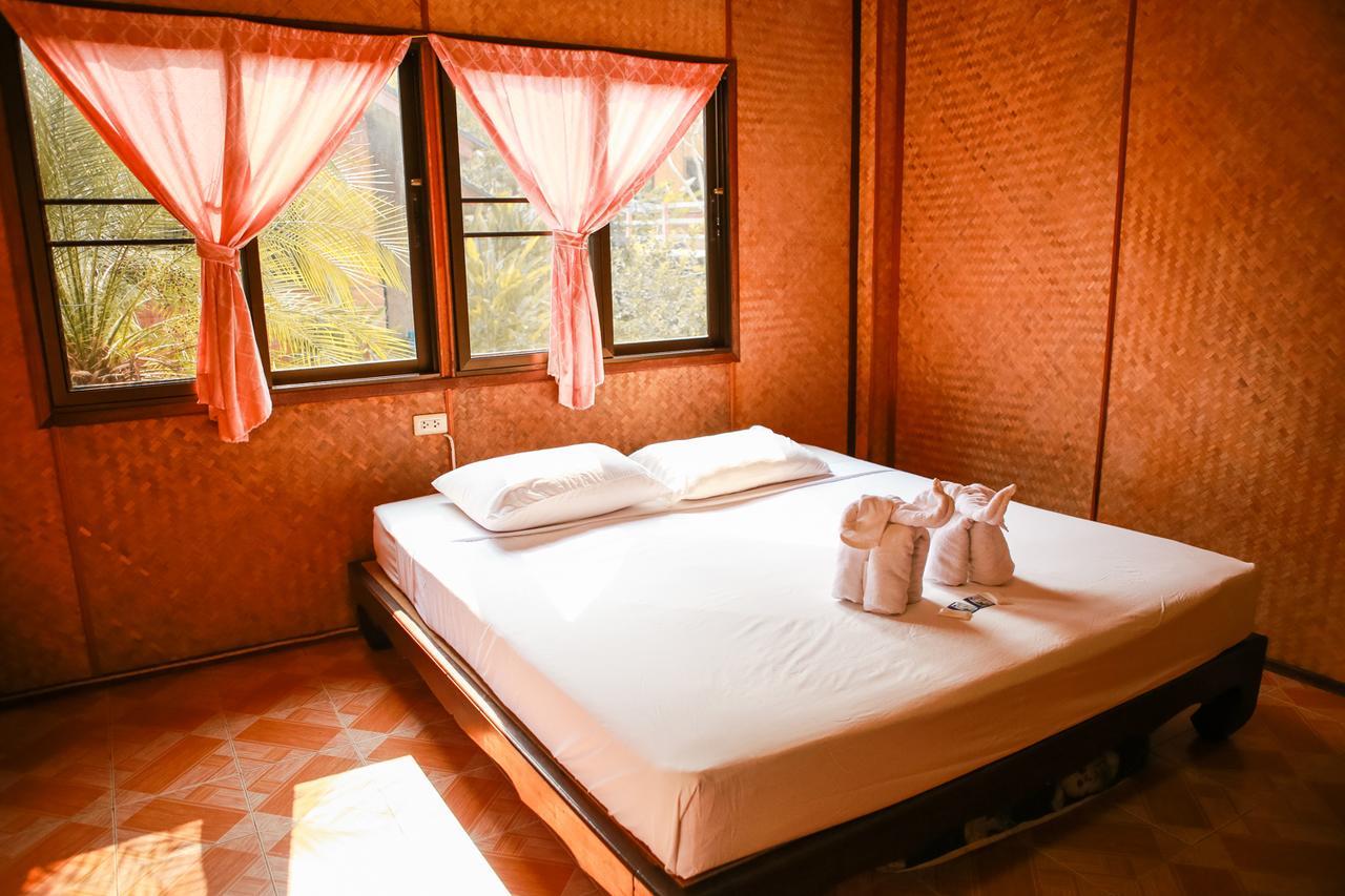 Karen Eco Lodge Ban Kat Exterior photo